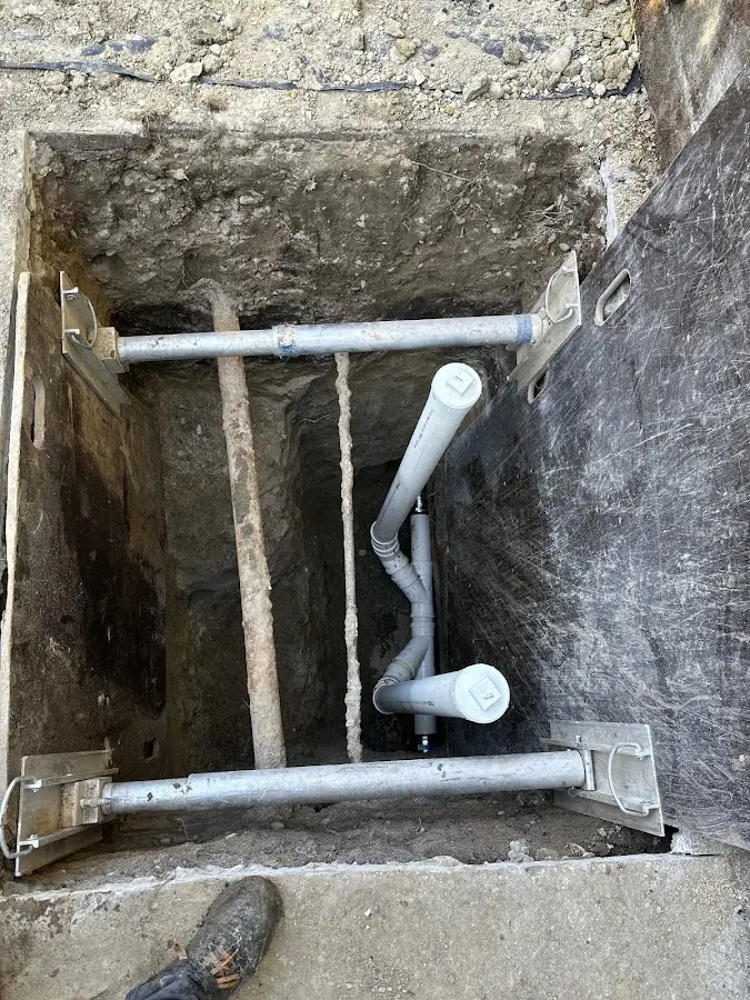 Experienced plumber completing Gas Line Repair work in Twin Lakes